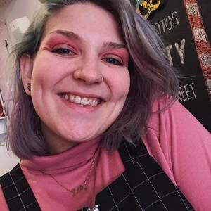 Meet your Posher, Lilly